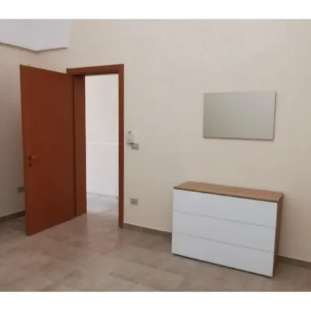 A Due Passi Da Merine